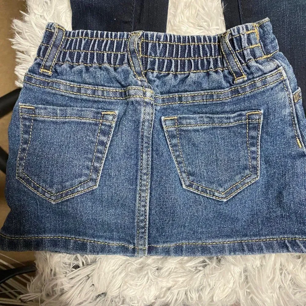 The Children’s place 2pc outfit 1 pair of jeans and 1 skirt